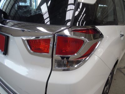 7 ครอบไฟท้าย