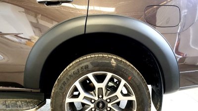 10 คิ้วล้อ Fender Flares Front (V.1)