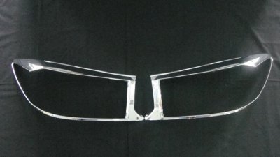 8 ครอบไฟหน้า (ปี 2009)