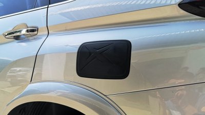 8 ครอบฝาถังน้ำมัน