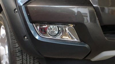 12 ครอบไฟตัดหมอก (รอง Top)