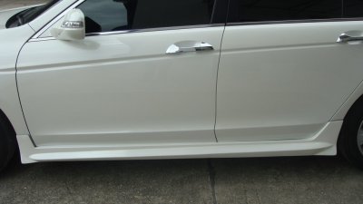 7 สเกิร์ตรอบคัน (ทรง Mugen)