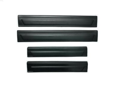 9 กันรอยชายบันได INNOVA ZENIX 2023 (4 ชิ้น)