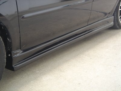 6 สเกิร์ตรอบคัน ทรงTRD (ปี 2002-2005)