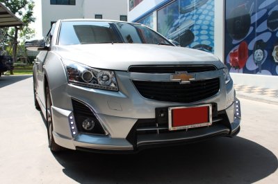 1 Front Skirt (V 1) With LED (GT)