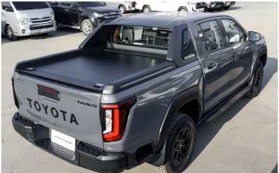 23 Roller up Toyota Hilux Travo Electric 2026
