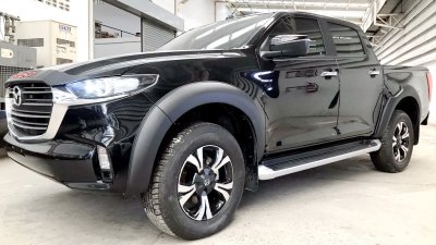 13 คิ้วล้อ (V 1)