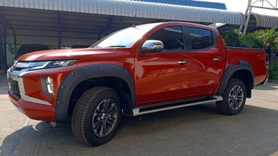 14 คิ้วล้อ (V 2) มีน็อต