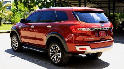 22 คิ้วล้อ (V 4) ทรงห้าง 5 นิ้ว