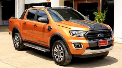 23 Front Fender Flares (V8)