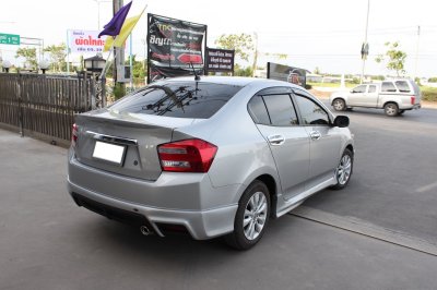 18 Honda City 2008 F