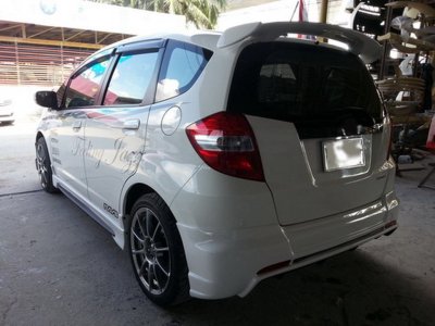 17 Front Skirt (Year 2011) Mugen Style