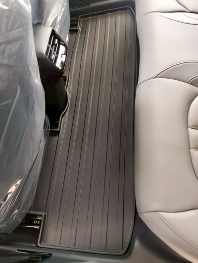 1 ถาดปูพื้นรถยนต์ ( 3 ชิ้น) MG S5 2025