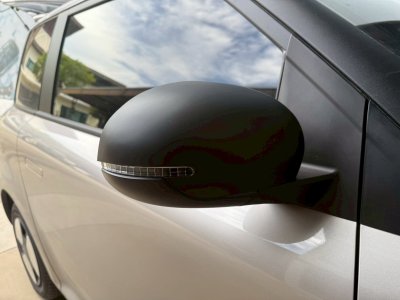 2 ครอบกระจก CHANGAN LUMIN 2025