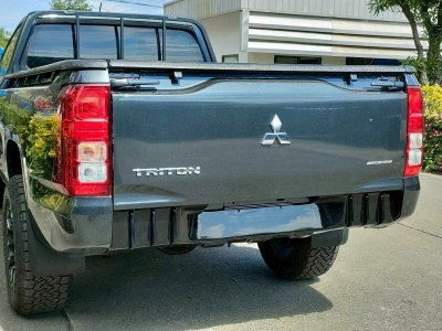 27.Tail Gate Nudge Cover