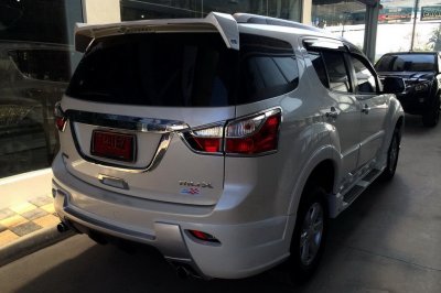 30 Body Kit Mu-X Lumix