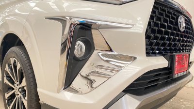 7 TOYOTA VELOZ Spotlight Eyebrow (Year 2022)