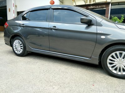 6 สเกิร์ตรอบคัน