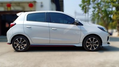 2 สเกิร์ตรอบคัน (V.1)