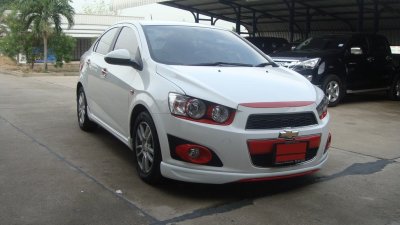 16 Front Skirt (V 1) Style OEM