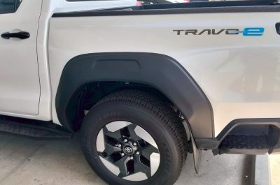 46 คิ้วล้อ V.1 ทรงห้าง รุ่น 4ประตู 6นิ้ว 8ชิ้น Travo-e 2026