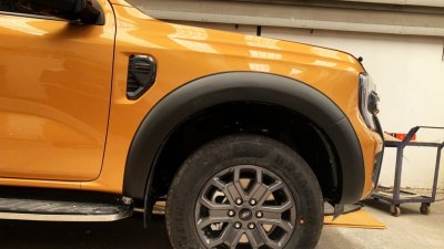 8 คิ้วล้อ V.1 (4ประตู) (รุ่นWT)