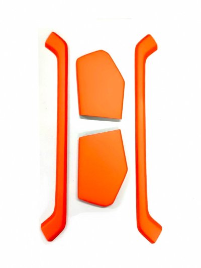 16.ชุดแต่งแผงประตูรถยนต์ (4 ชิ้น) Toyota Hilux Champ 2024