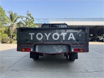 11.สเกิร์ต (ข้าง+ท้าย) รุ่นช่วงยาว (7 ชิ้น) Toyota Hilux Champ 2024