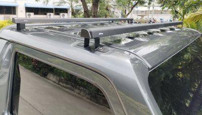 14.Cross bar Toyota Hilux Champ 2024