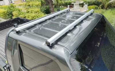 14.Cross bar Toyota Hilux Champ 2024