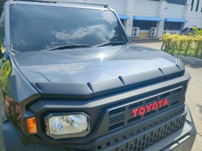 22.Bug Guard Toyota Hilux Champ 2024