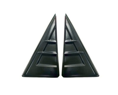 20.Side door trim (2 pcs)  Toyota Hilux Champ 2024