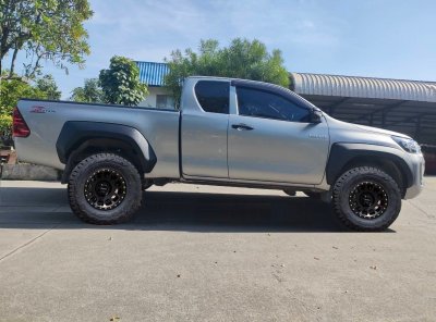 28.คิ้วล้อ ทรง GR (9 นิ้ว เรียบ) Toyota Revo 2020