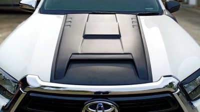5.Bonnet Hood Scoop (V.5) Toyota Revo 2020