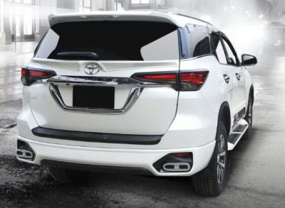 37.Skirt TRD (สำหรับใส่กับกันชน TRD)