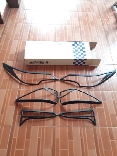 8.Tail Lamp Cover