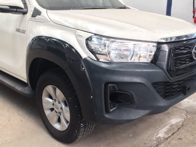 14.คิ้วล้อ V.2 (9 นิ้ว) Toyota Revo 2018