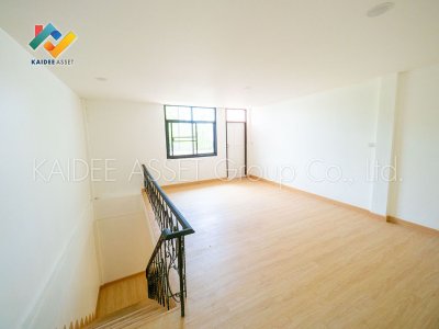 ทาวน์เฮ้าส์ รัชดา ซอย 3 ดินแดง พระราม 9 ทาวน์เฮ้าส์ รัชดา ซอย 3 ดินแดง พระราม 9