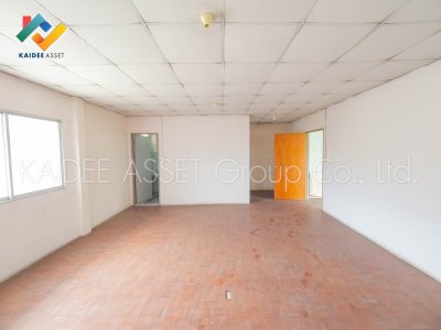 บ้านเดี่ยว สร้างเอง ซอย รามอินทรา 60 ( ชื่นกมลนิเวศน์ 5 )
