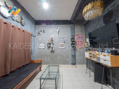 ทาวน์เฮ้าส์ รุ่งกิจวิลล่า 5 ซอย ร่มเกล้า 56 ลาดกระบัง ทาวน์เฮ้าส์ รุ่งกิจวิลล่า 5 ซอย ร่มเกล้า 56 ลาดกระบัง