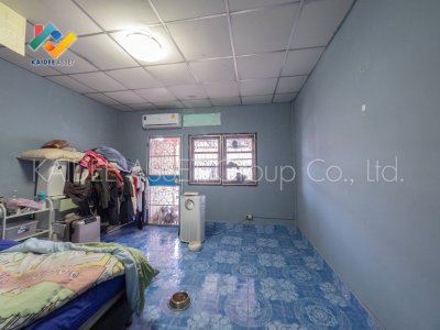 ทาวน์เฮ้าส์ รุ่งกิจวิลล่า 5 ซอย ร่มเกล้า 56 ลาดกระบัง ทาวน์เฮ้าส์ รุ่งกิจวิลล่า 5 ซอย ร่มเกล้า 56 ลาดกระบัง