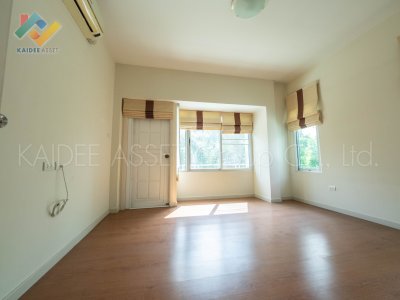 บ้านเดี่ยว รสิกา วิลล่า การ์เด้น 1 รัตนาธิเบศร์ บ้านเดี่ยว รสิกา วิลล่า การ์เด้น 1 รัตนาธิเบศร์