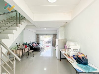 ทาวน์เฮ้าส์ หมู่บ้าน กิตตินครทาวน์ บางพลี พัฒนา หลังริม ทาวน์เฮ้าส์ หมู่บ้าน กิตตินครทาวน์ บางพลี พัฒนา หลังริม