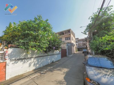 บ้านเดี่ยว ซอย เรวดี 42 รัตนาธิเบศร์ นนทบุรี บ้านเดี่ยว ซอย เรวดี 42 รัตนาธิเบศร์ นนทบุรี