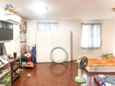 ทาวน์เฮ้าส์ หมู่บ้าน ลูกกอล์ฟ เมืองทองธานี หลังริม ถูกที่สุด ทาวน์เฮ้าส์ หมู่บ้าน ลูกกอล์ฟ เมืองทองธานี หลังริม ถูกที่สุด