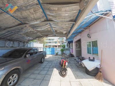 ทาวน์เฮ้าส์ หมู่บ้าน ลูกกอล์ฟ เมืองทองธานี หลังริม ถูกที่สุด ทาวน์เฮ้าส์ หมู่บ้าน ลูกกอล์ฟ เมืองทองธานี หลังริม ถูกที่สุด