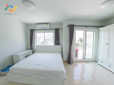 ทาวน์โฮม หมู่บ้าน อารียา เดอะ วิลเลจ กาญจนาภิเษก - ราชพฤกษ์ ทาวน์โฮม หมู่บ้าน อารียา เดอะ วิลเลจ กาญจนาภิเษก - ราชพฤกษ์