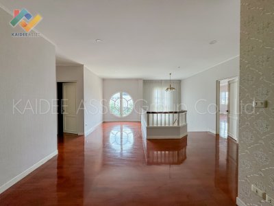 ลดาวัลย์ เลคโคโลเนียล พระราม 2 Ladawan Lake Colonial หลังมุม ลดาวัลย์ เลคโคโลเนียล พระราม 2 Ladawan Lake Colonial หลังมุม