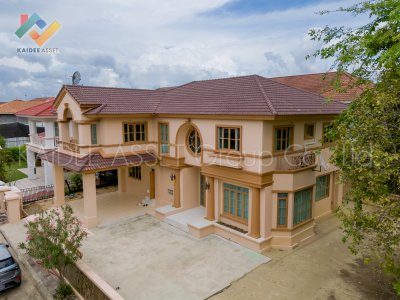 ลดาวัลย์ เลคโคโลเนียล พระราม 2 Ladawan Lake Colonial หลังมุม ลดาวัลย์ เลคโคโลเนียล พระราม 2 Ladawan Lake Colonial หลังมุม