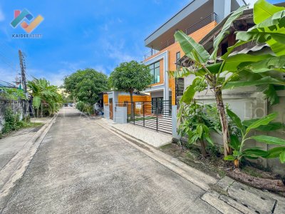 บ้านเดี่ยว ซอย ประชาอุทิศ 96 บ้าน 3 ชั้น รีโนเวท ทุ่งครุ